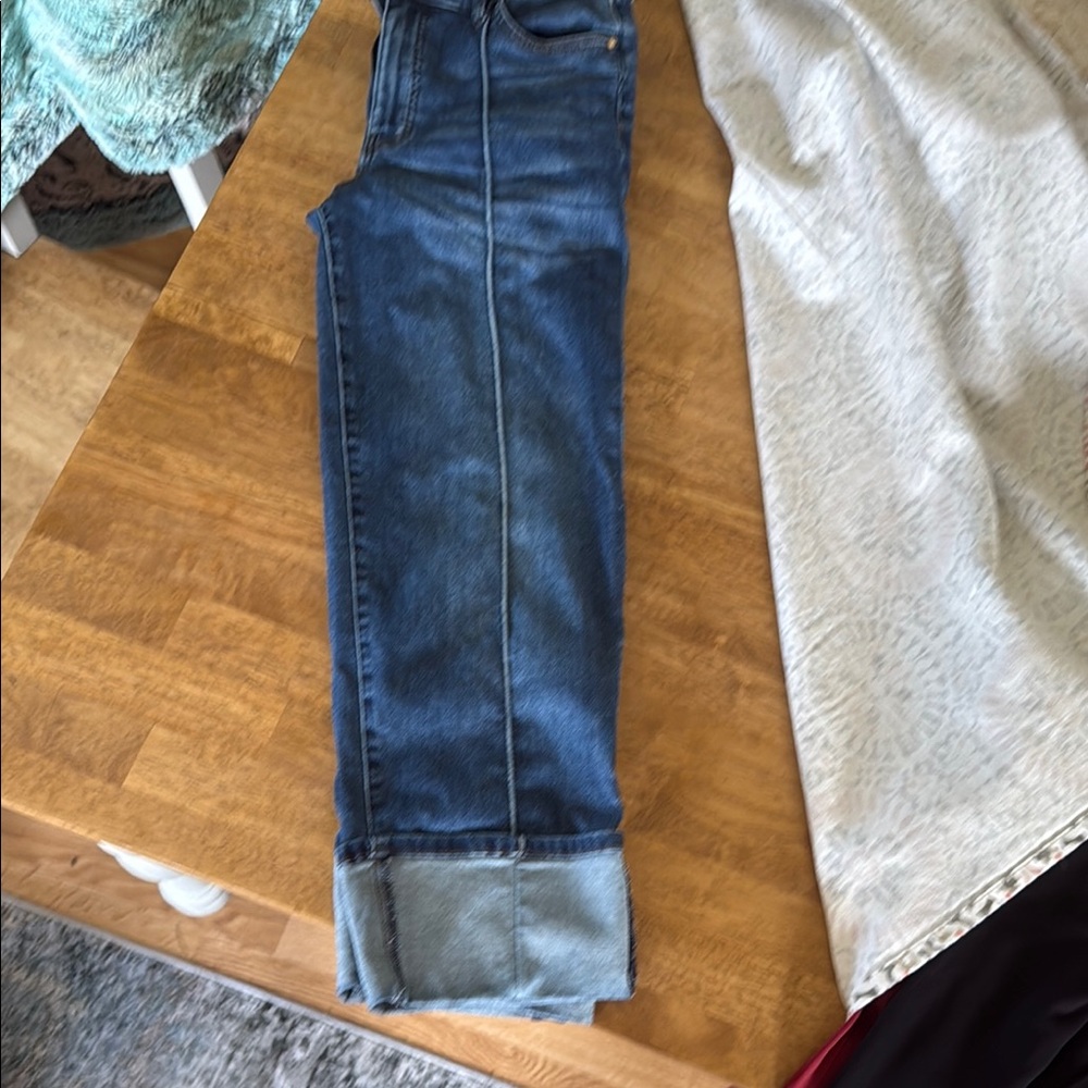 Kut from the Kloth Blue Cropped Ankle Jeans